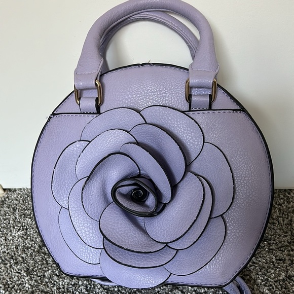 Lavender Flower Crossbody/Handbag - Picture 2 of 7